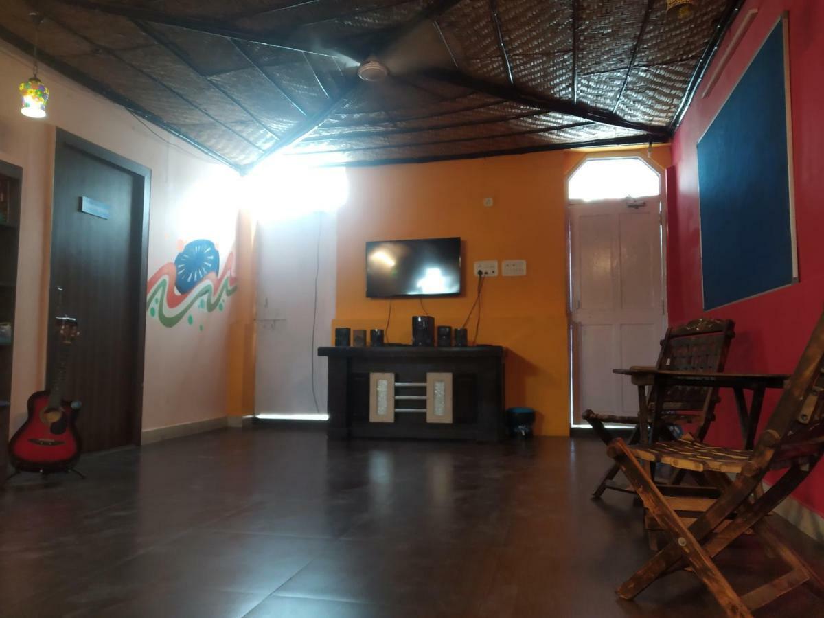 Bunk Hostel Delhi New Delhi Eksteriør bilde